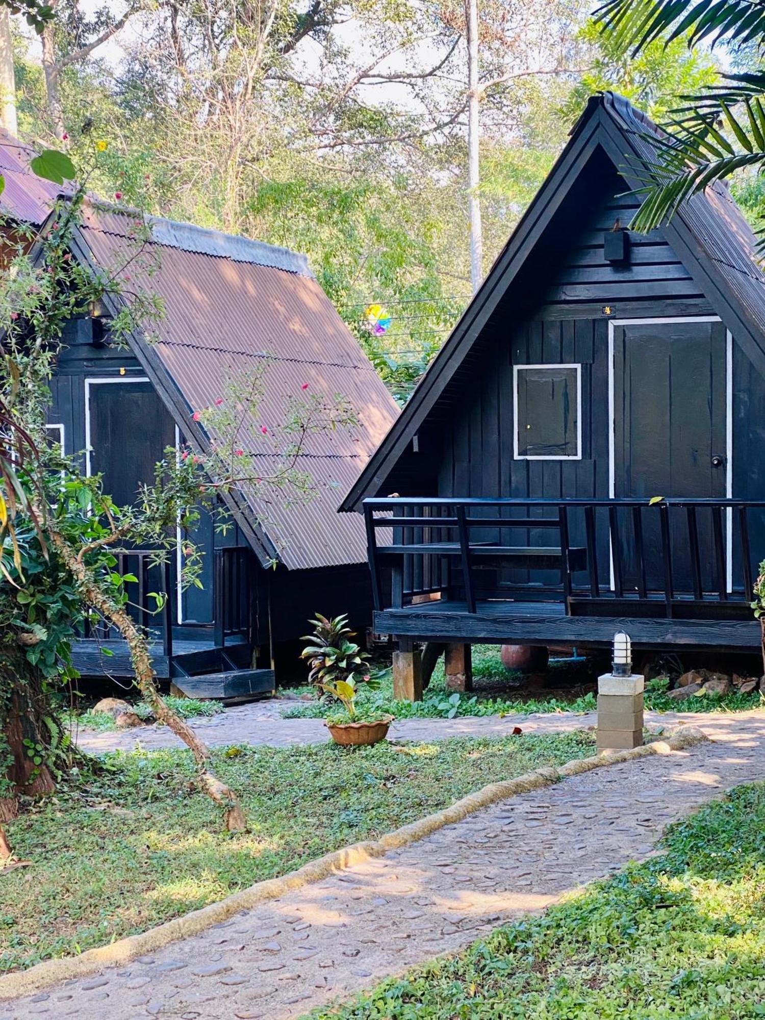 Little Eden Guesthouse Pang Mapha Exterior photo
