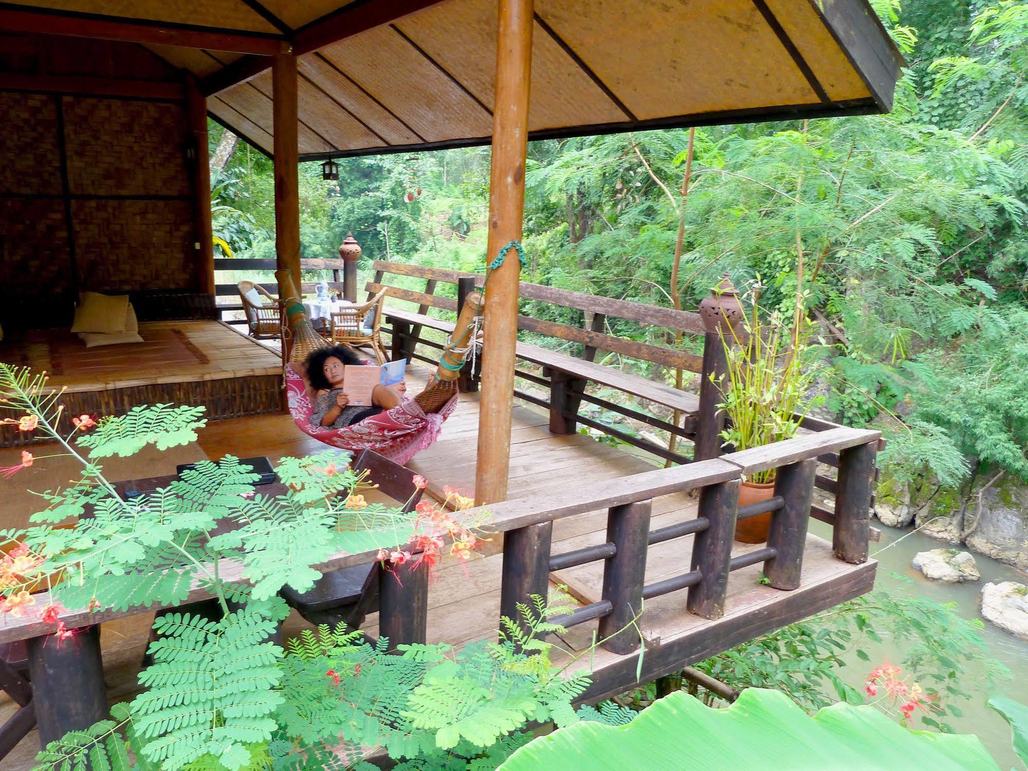 Little Eden Guesthouse Pang Mapha Exterior photo